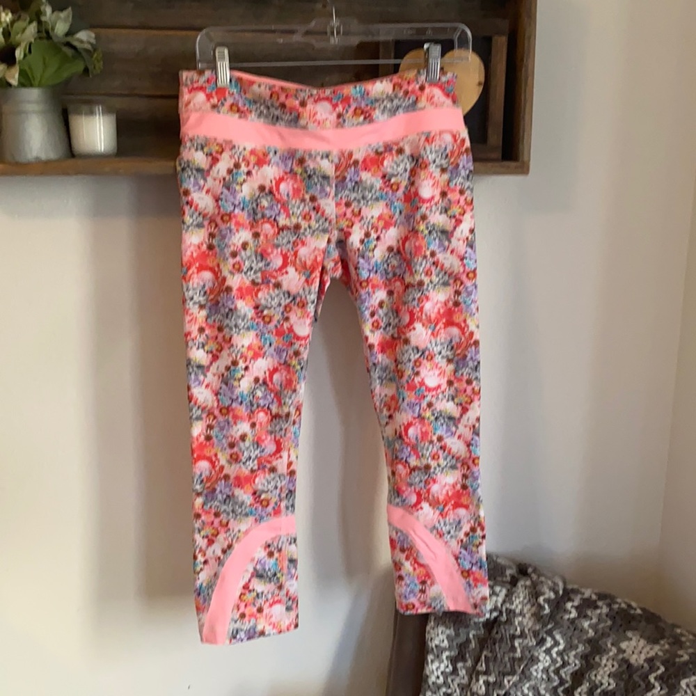 Lululemon crop pants